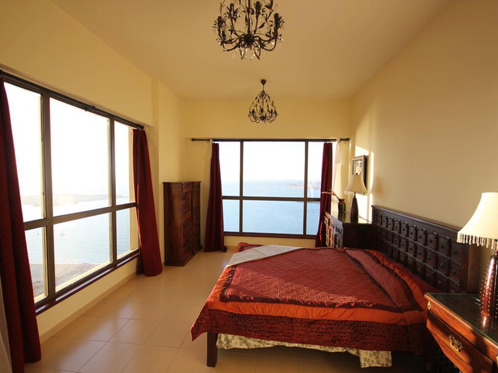 Radiance Premium Suites Dubai Værelse billede
